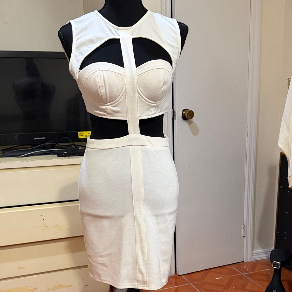 Chic Cream Backless Dress